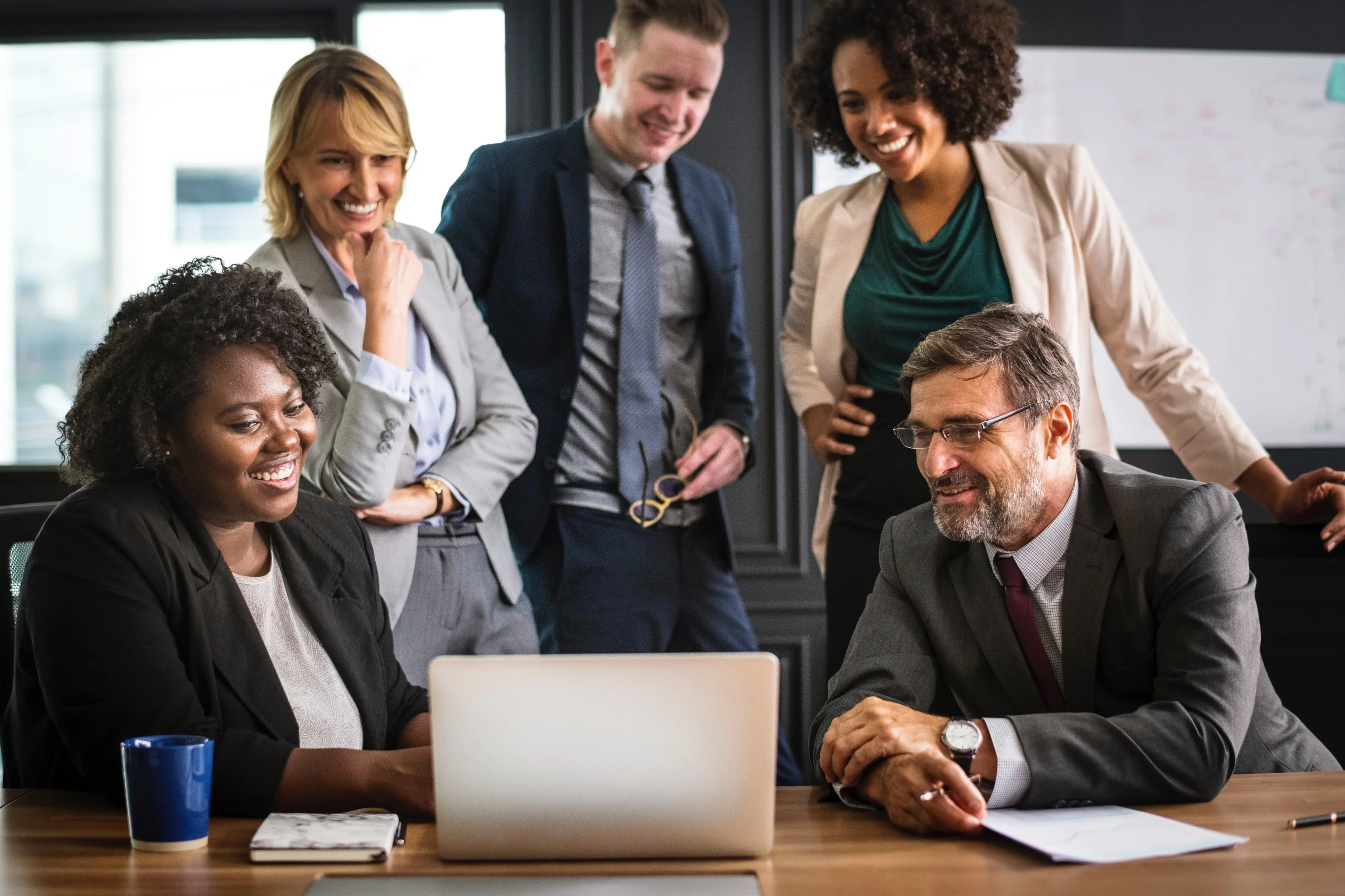 Dirigeants de très petites entreprises, les logiciels de Gestion de la Relation Client vous accompagnent dans votre croissance et le développement de votre activité